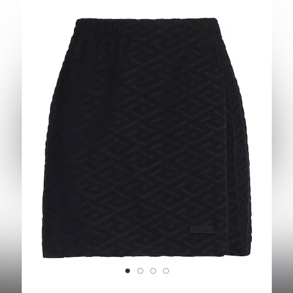 Versace Mini Skirt 🖤